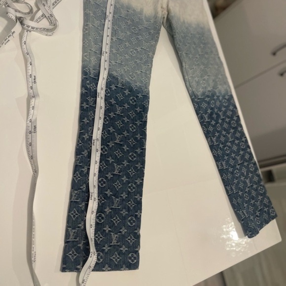 Louis Vuitton Blue and White Women Jeans - Picture 7 of 13